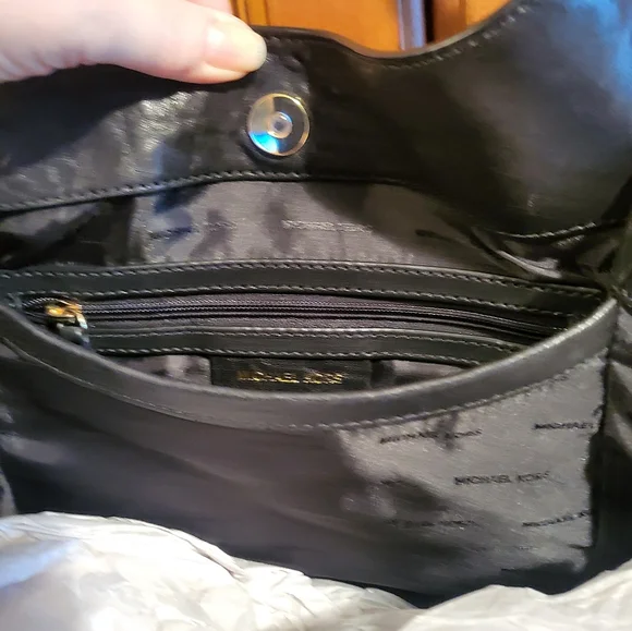 Michael kors retired bags discount
